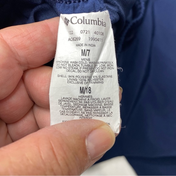 Columbia men’s size M/7 in navy with brief liner, 2 pockets athletic shorts. - Picture 6 of 6